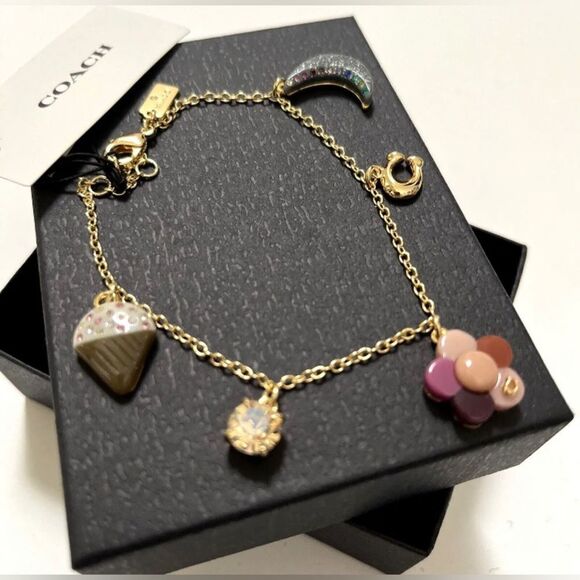 NEW COACH CHARM BRACELET - Picture 2 of 9